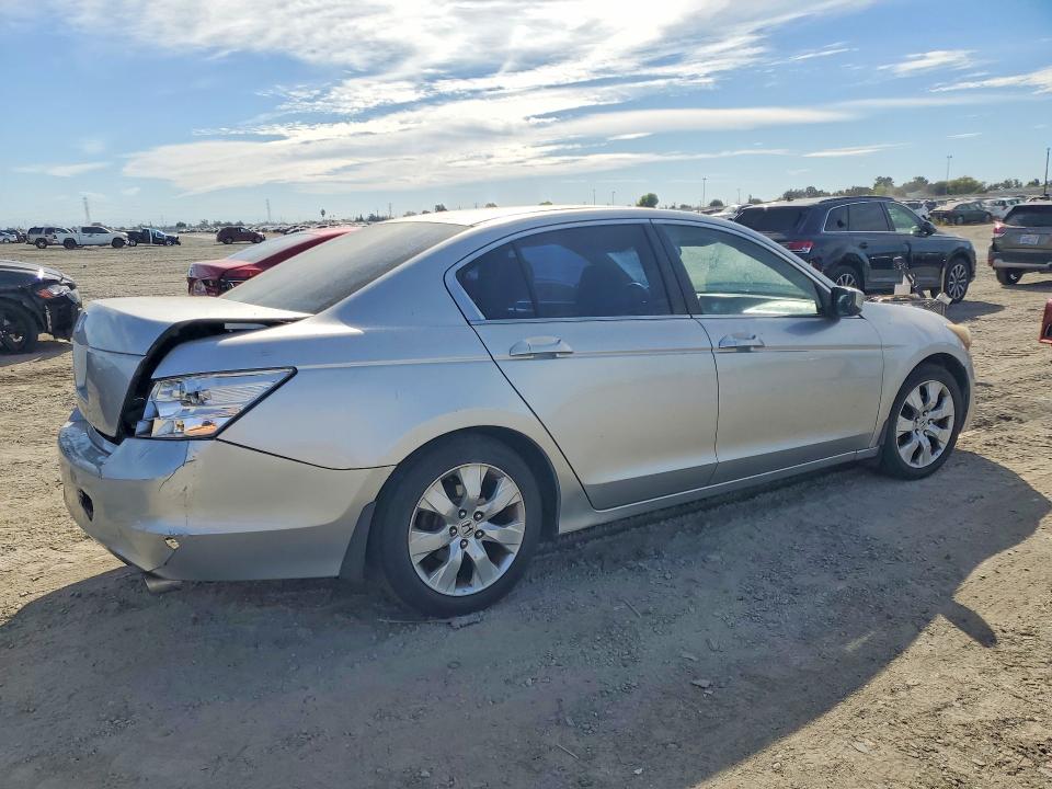 Продаж на аукціоні авто 2008 Honda Accord, vin: 1HGCP26758A073493, номер лоту: 68263986