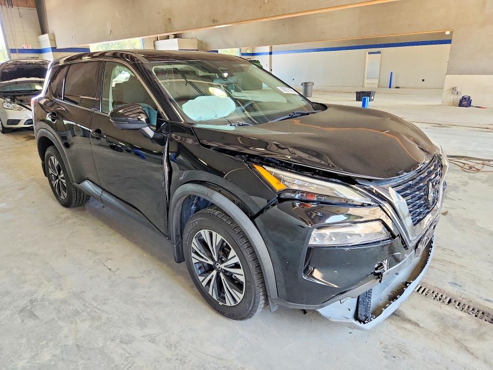 68072426 :رقم المزاد ، 5N1AT3BB5MC808436 vin ، 2021 Nissan Rogue مزاد بيع