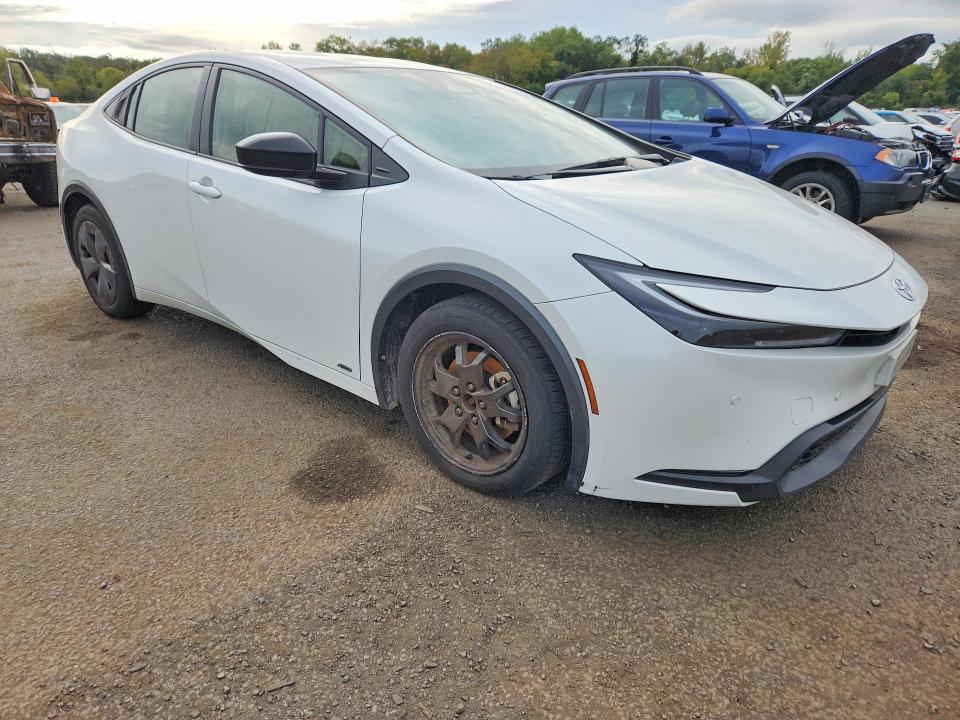 2023 Toyota Prius მანქანა იყიდება აუქციონზე, vin: JTDADABU1P3005683, აუქციონის ნომერი: 69187776