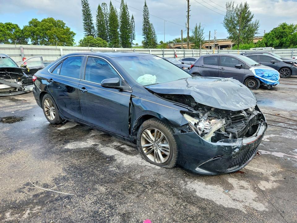 Продаж на аукціоні авто 2016 Toyota Camry, vin: 4T1BF1FK6GU163014, номер лоту: 68570326