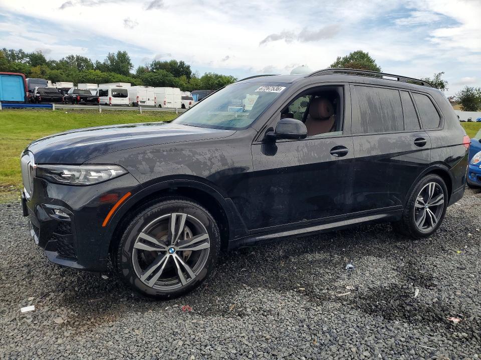 67267536 :رقم المزاد ، 5UXCW2C04L9C25722 vin ، 2020 Bmw X7 مزاد بيع