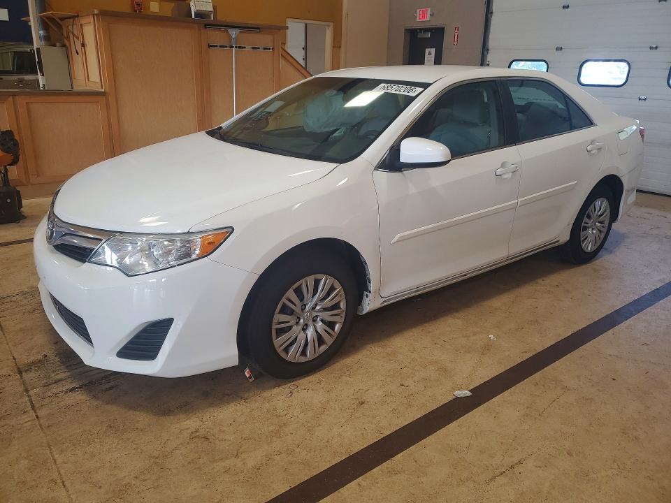 Aukcja sprzedaży 2014 Toyota Camry, vin: 4T4BF1FK4ER365515, numer aukcji: 68570206