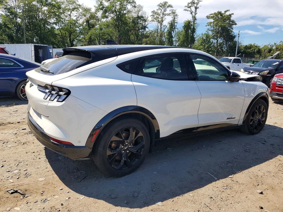 Продажа на аукционе авто 2023 Ford Mustang Mach-e, vin: 3FMTK3SU1PMA66827, номер лота: 68923196