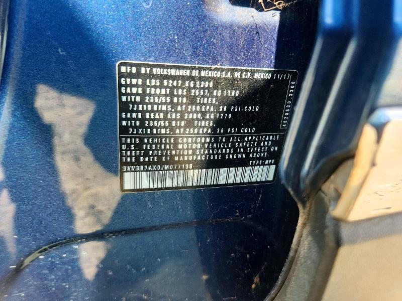 67979796 :رقم المزاد ، 3VV3B7AX0JM077138 vin ، 2018 Volkswagen Tiguan مزاد بيع