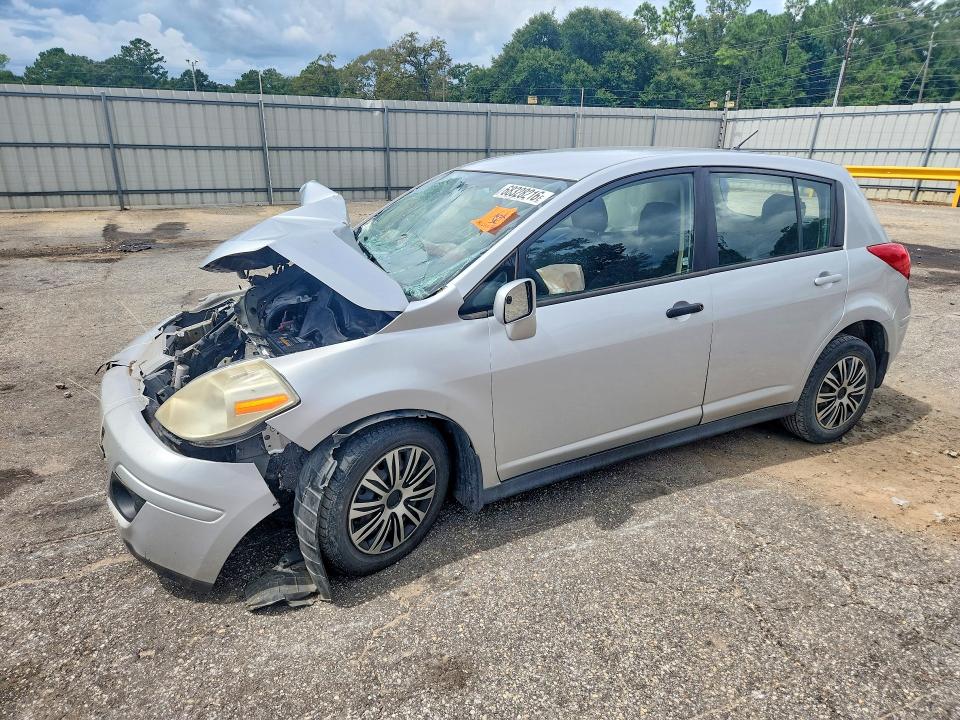 68328216 :رقم المزاد ، 3N1BC13E79L486273 vin ، 2009 Nissan Versa مزاد بيع