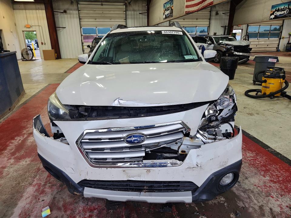 66502786 :رقم المزاد ، 4S4BSELC2F3298043 vin ، 2015 Subaru Outback مزاد بيع
