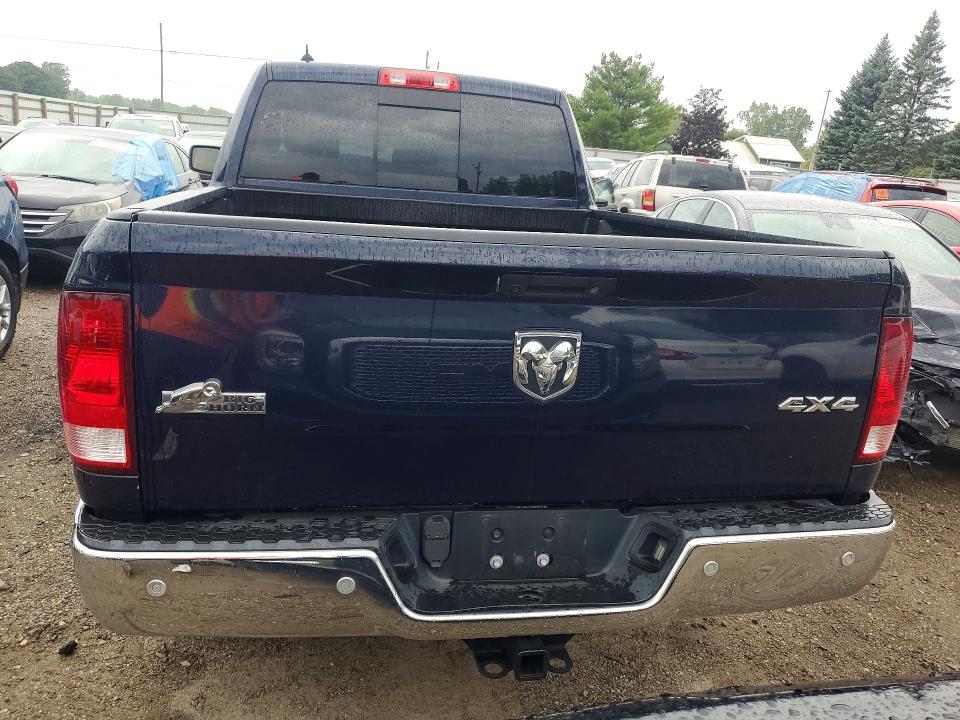 67853576 :رقم المزاد ، 1C6RR7GG7JS311771 vin ، 2018 Ram 1500 مزاد بيع
