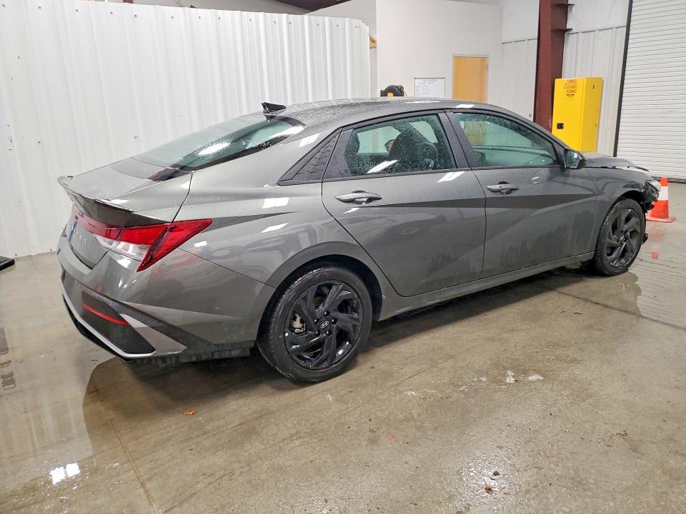 2026 Hyundai Elantra მანქანა იყიდება აუქციონზე, vin: KMHLM4DG9TU243301, აუქციონის ნომერი: 68060206