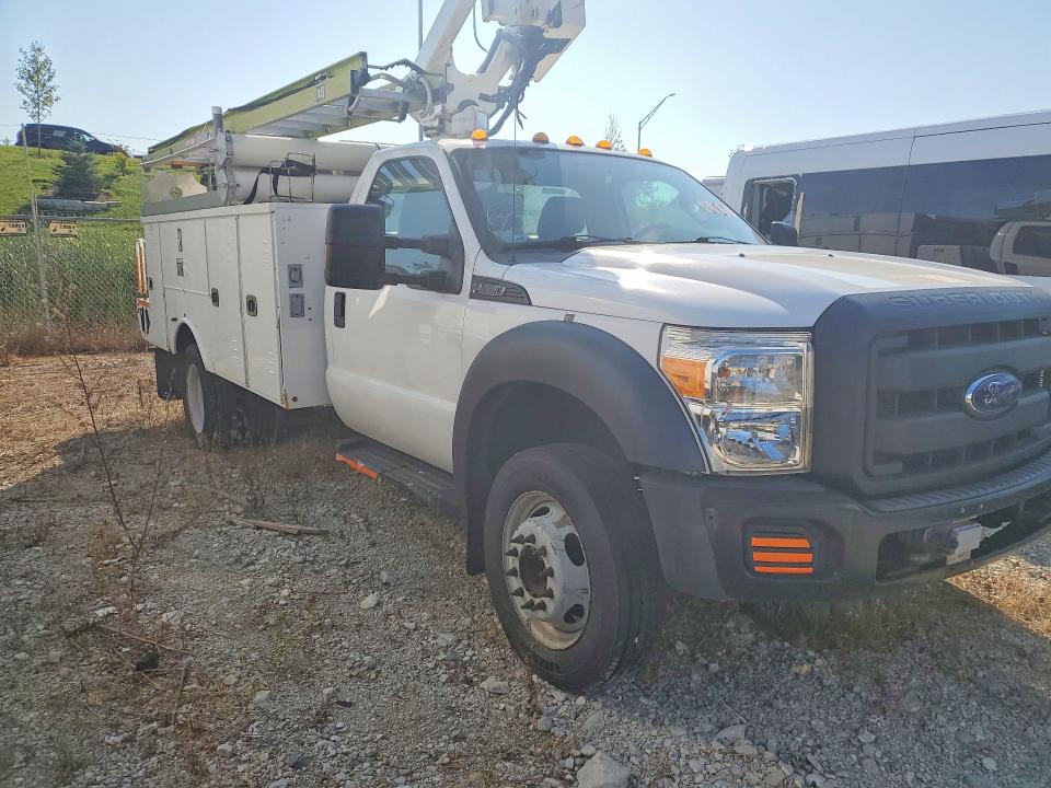 94976635 :رقم المزاد ، 1FDUF4GY1DEB37424 vin ، 2013 Ford F450 مزاد بيع