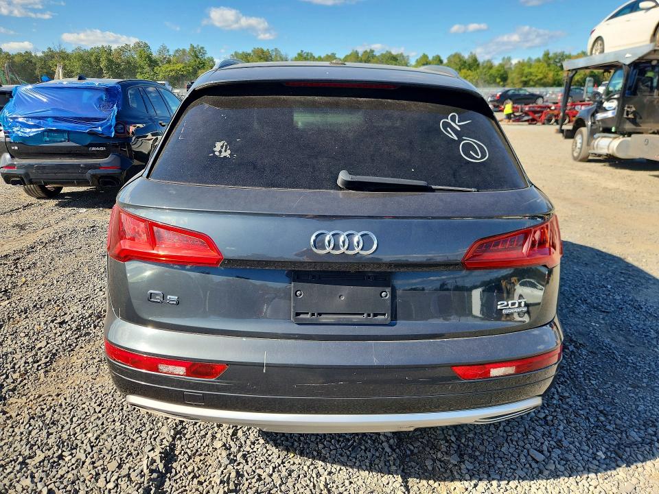 69432446 :رقم المزاد ، WA1ANAFY6J2022707 vin ، 2018 Audi Q5 مزاد بيع