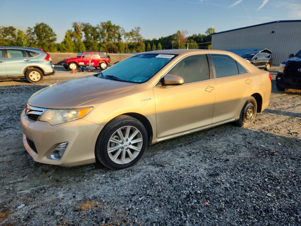 69855696 :رقم المزاد ، 4T1BD1FK8CU038774 vin ، 2012 Toyota Camry Hybrid مزاد بيع