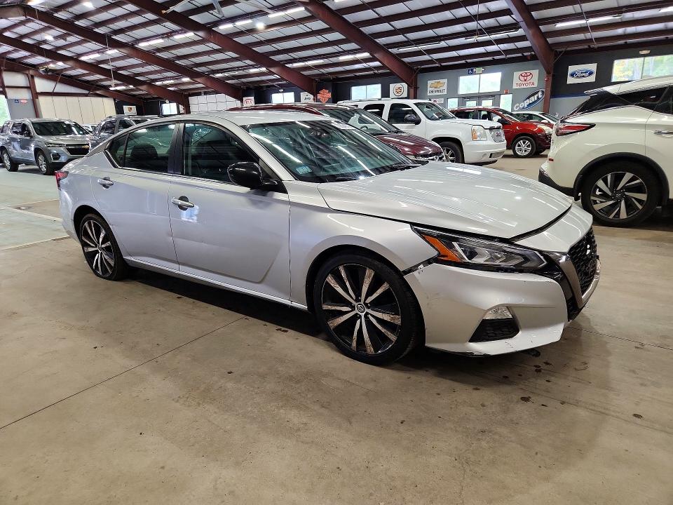 70894076 :رقم المزاد ، 1N4BL4CVXLC175556 vin ، 2020 Nissan Altima مزاد بيع