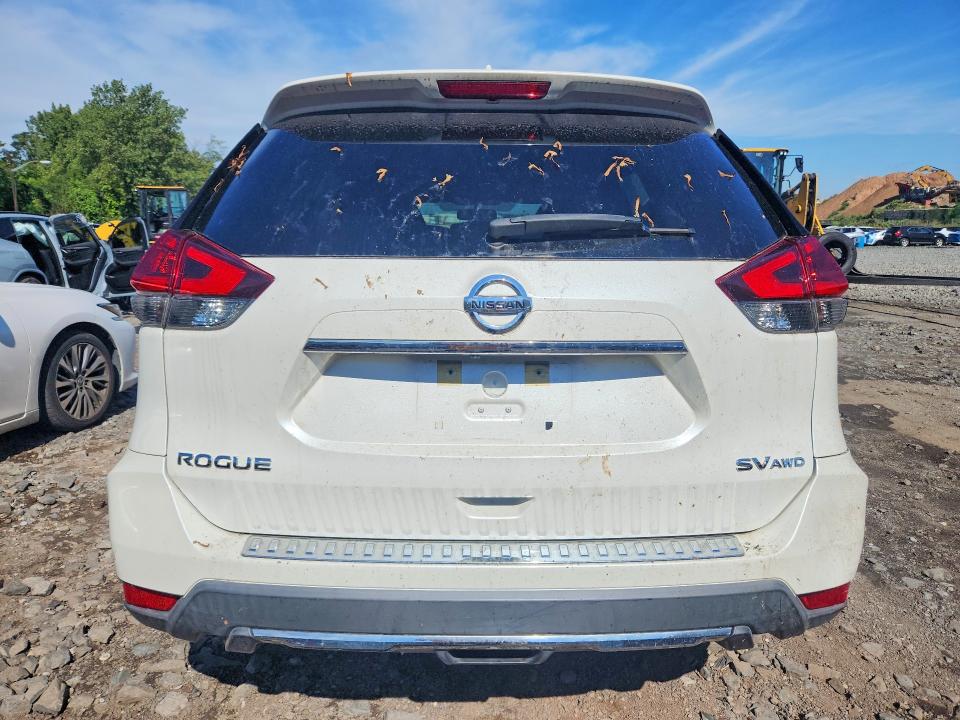 Продаж на аукціоні авто 2018 Nissan Rogue, vin: KNMAT2MV6JP613441, номер лоту: 65690016