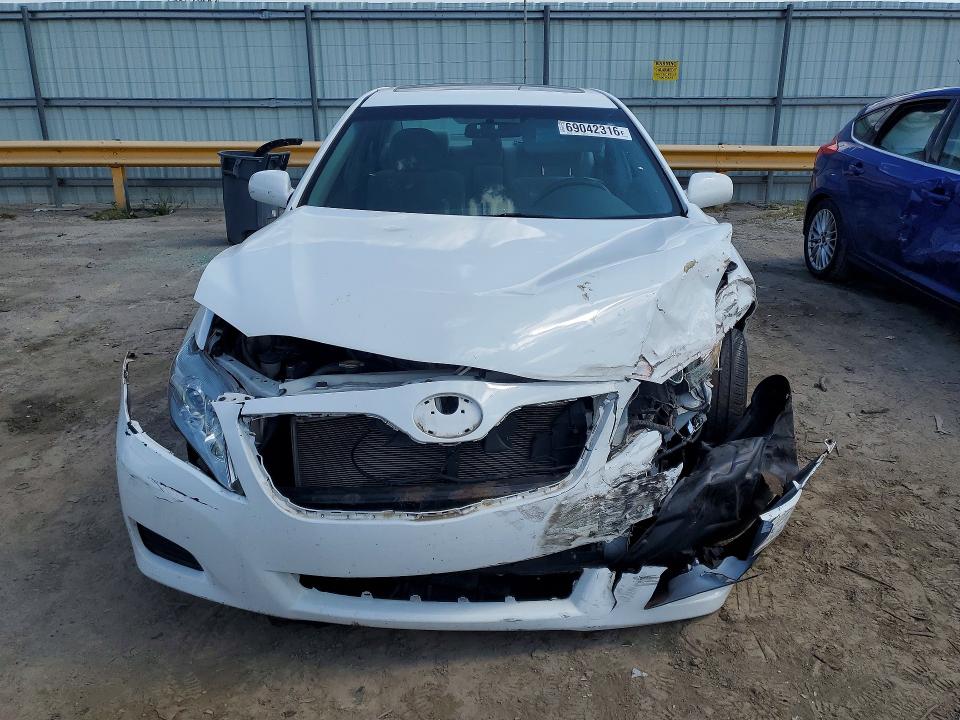 2011 Toyota Camry მანქანა იყიდება აუქციონზე, vin: 4T1BF3EK8BU768416, აუქციონის ნომერი: 69042316