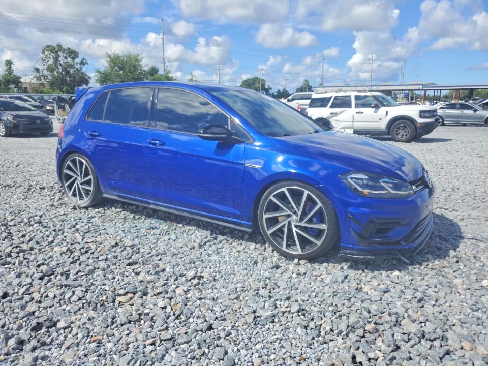 Продажа на аукционе авто 2018 Volkswagen Golf R, vin: WVWWF7AUXJW098200, номер лота: 67489266