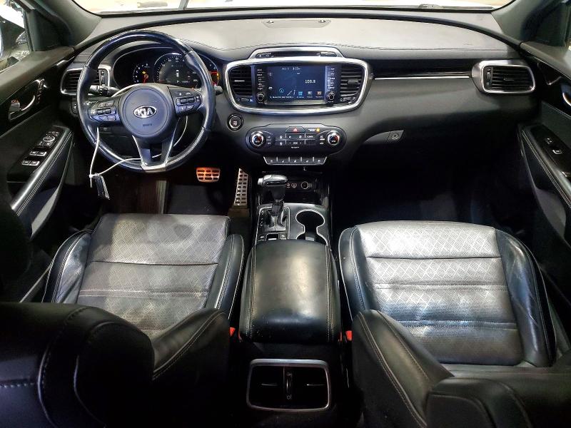2017 Kia Sorento მანქანა იყიდება აუქციონზე, vin: 5XYPKDA59HG246111, აუქციონის ნომერი: 68613506
