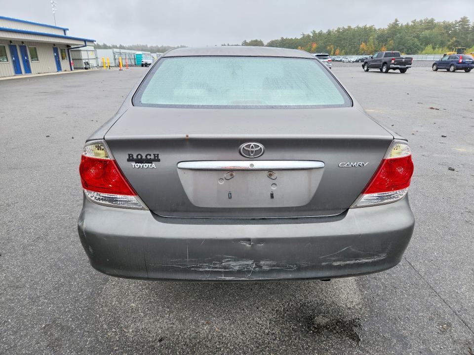 2005 Toyota Camry მანქანა იყიდება აუქციონზე, vin: JTDBE32K853002398, აუქციონის ნომერი: 70785676