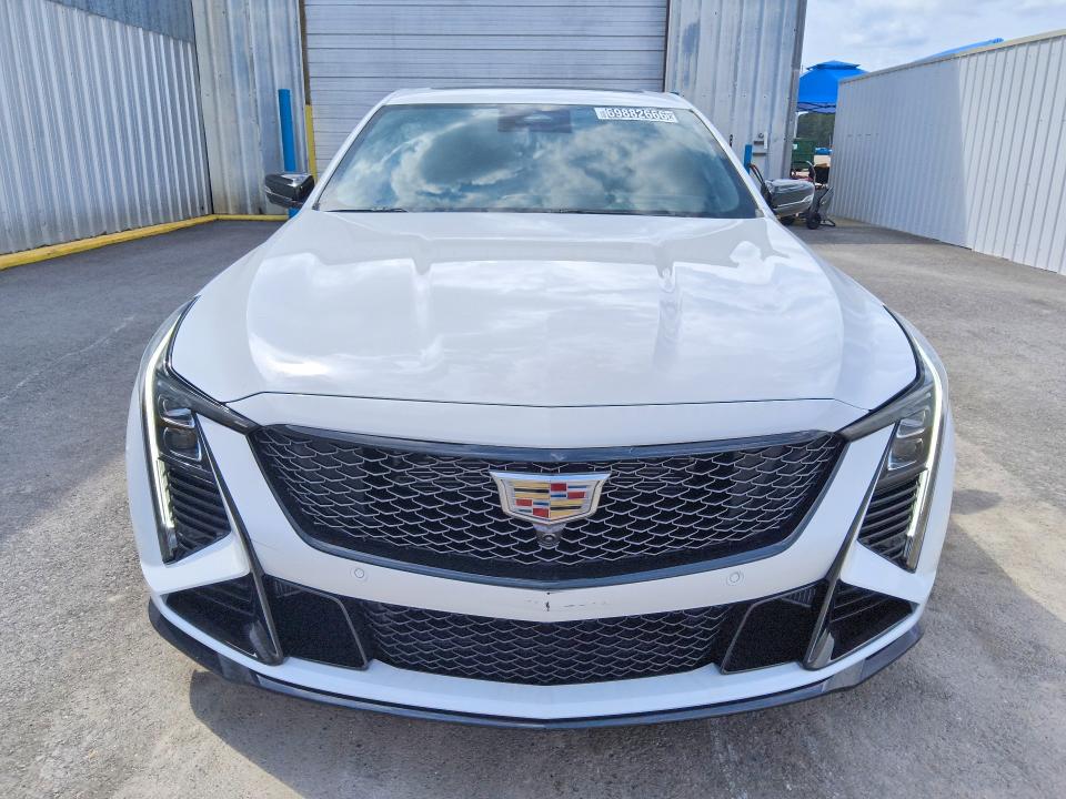 69882666 :رقم المزاد ، 1G6D35R69T0810246 vin ، 2026 Cadillac Ct5-v مزاد بيع