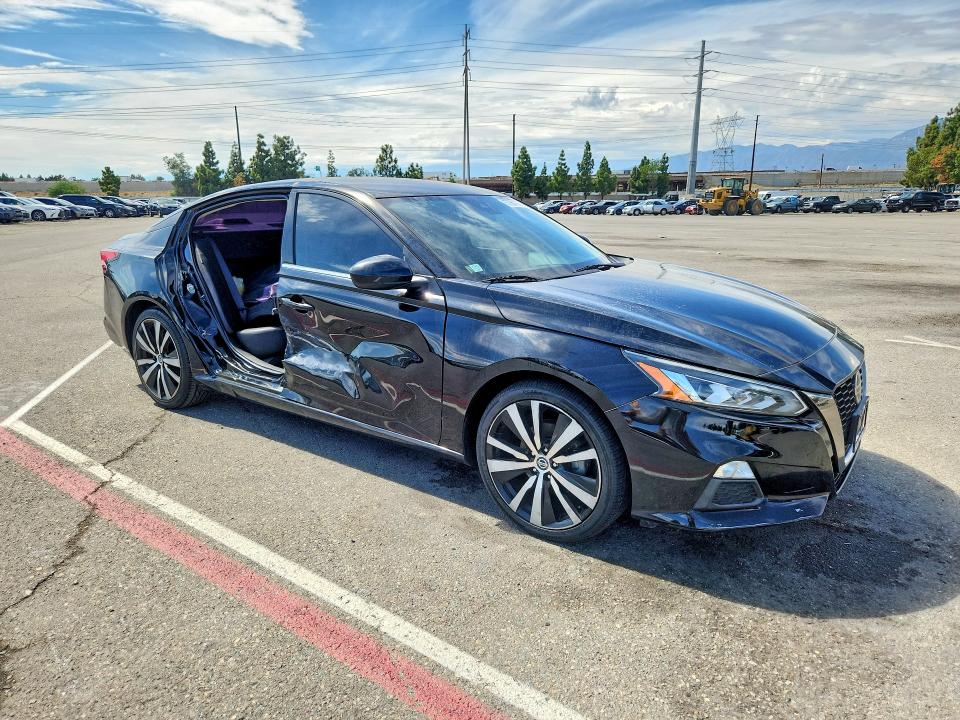 2020 Nissan Altima მანქანა იყიდება აუქციონზე, vin: 1N4BL4CV2LC236687, აუქციონის ნომერი: 67961976