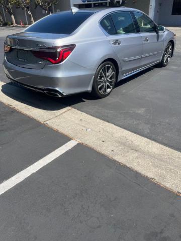 2018 Acura Rlx მანქანა იყიდება აუქციონზე, vin: JH4KC2F98JC000151, აუქციონის ნომერი: 69450676