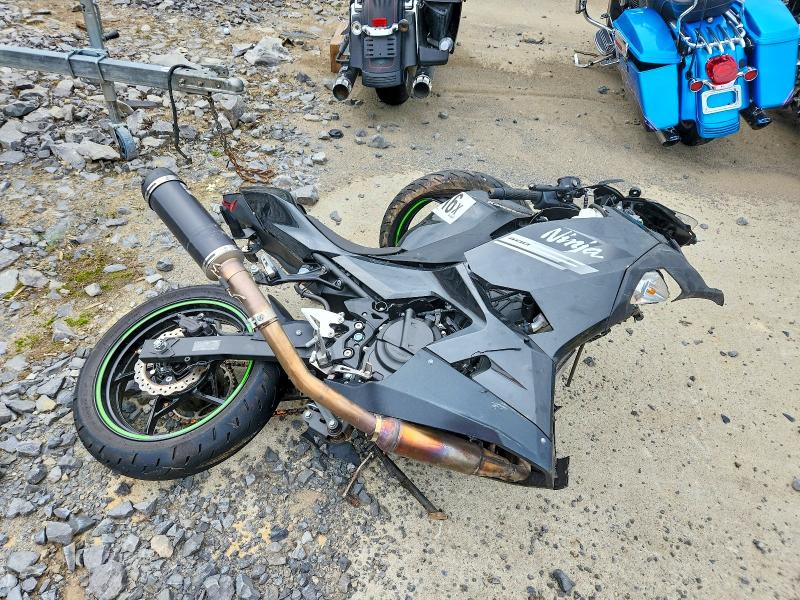 67481016 :رقم المزاد ، JKAEXKG19NDAG8303 vin ، 2022 Kawasaki Ex400 مزاد بيع
