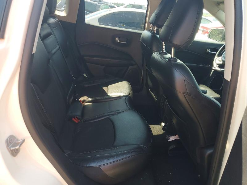 69604616 :رقم المزاد ، 3C4NJDBB5KT641708 vin ، 2019 Jeep Compass مزاد بيع