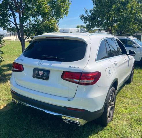 2017 Mercedes-benz Glc მანქანა იყიდება აუქციონზე, vin: WDCG4KB3HF128169, აუქციონის ნომერი: 69745936