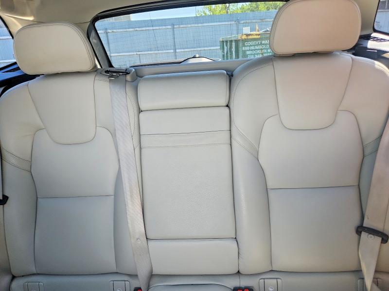 Продажа на аукционе авто 2021 Volvo Xc60, vin: YV4102RK7M1685275, номер лота: 67874396
