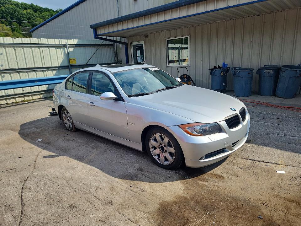 68981796 :رقم المزاد ، WBAVC935X7KX57184 vin ، 2007 Bmw 328 مزاد بيع