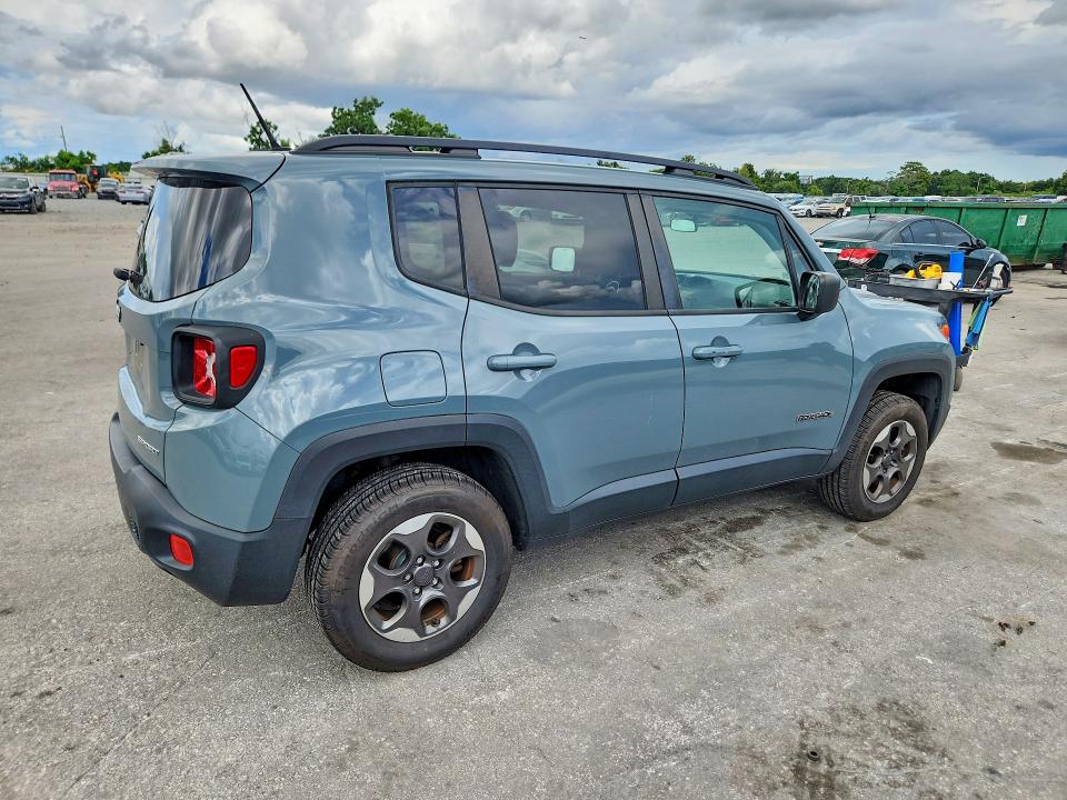 67698856 :رقم المزاد ، ZACCJBAT5GPE43327 vin ، 2016 Jeep Renegade مزاد بيع