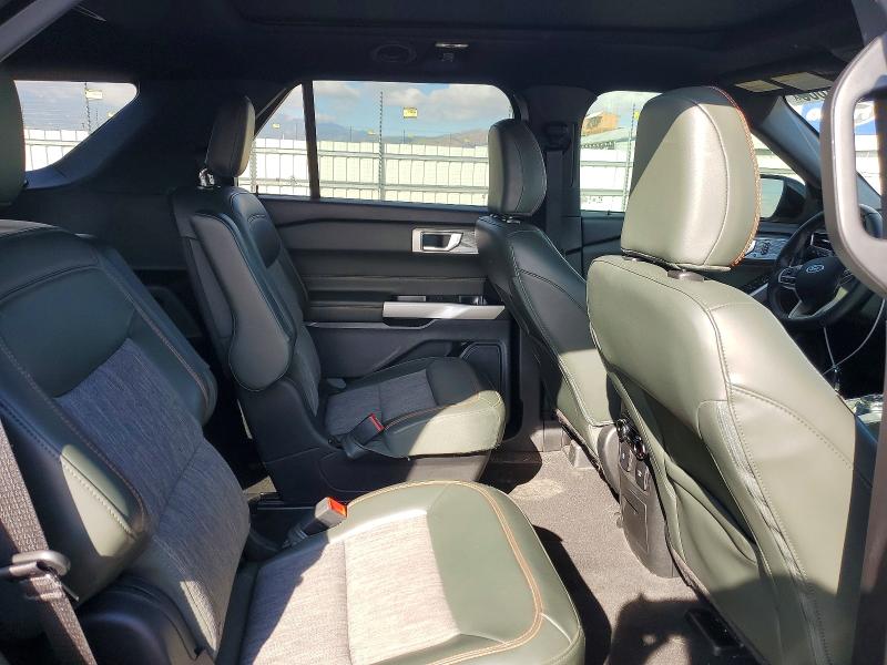 Продажа на аукционе авто 2022 Ford Explorer, vin: 1FMSK8JH0NGC09030, номер лота: 69721666