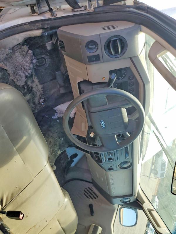 2008 Ford F250 მანქანა იყიდება აუქციონზე, vin: 1FTNF20518ED75132, აუქციონის ნომერი: 68381266