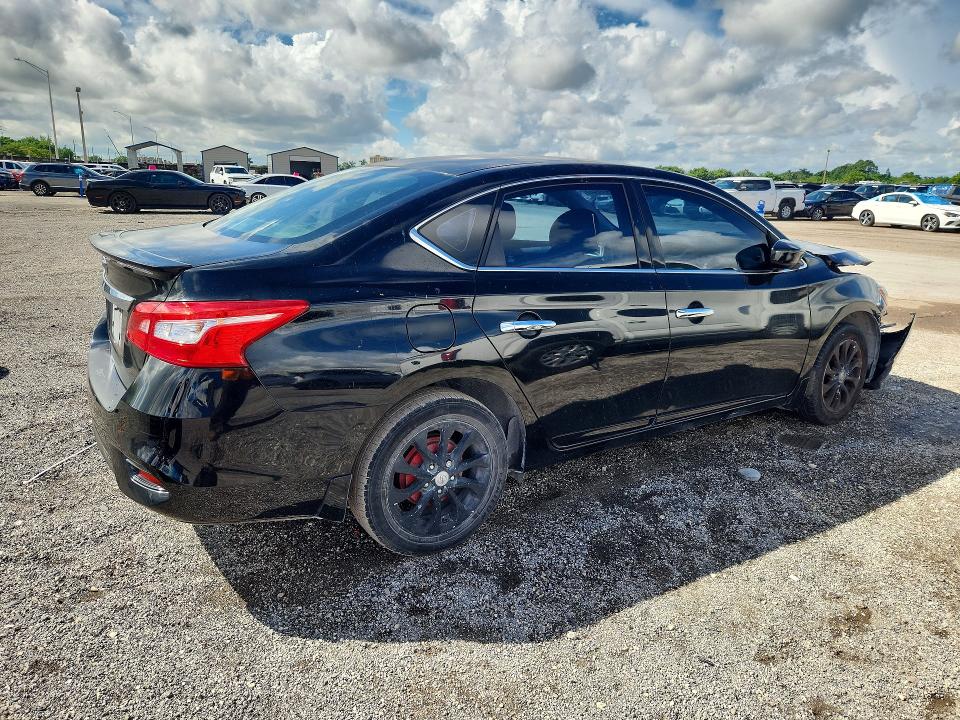 2018 Nissan Sentra მანქანა იყიდება აუქციონზე, vin: 3N1AB7AP8JY219477, აუქციონის ნომერი: 68266846