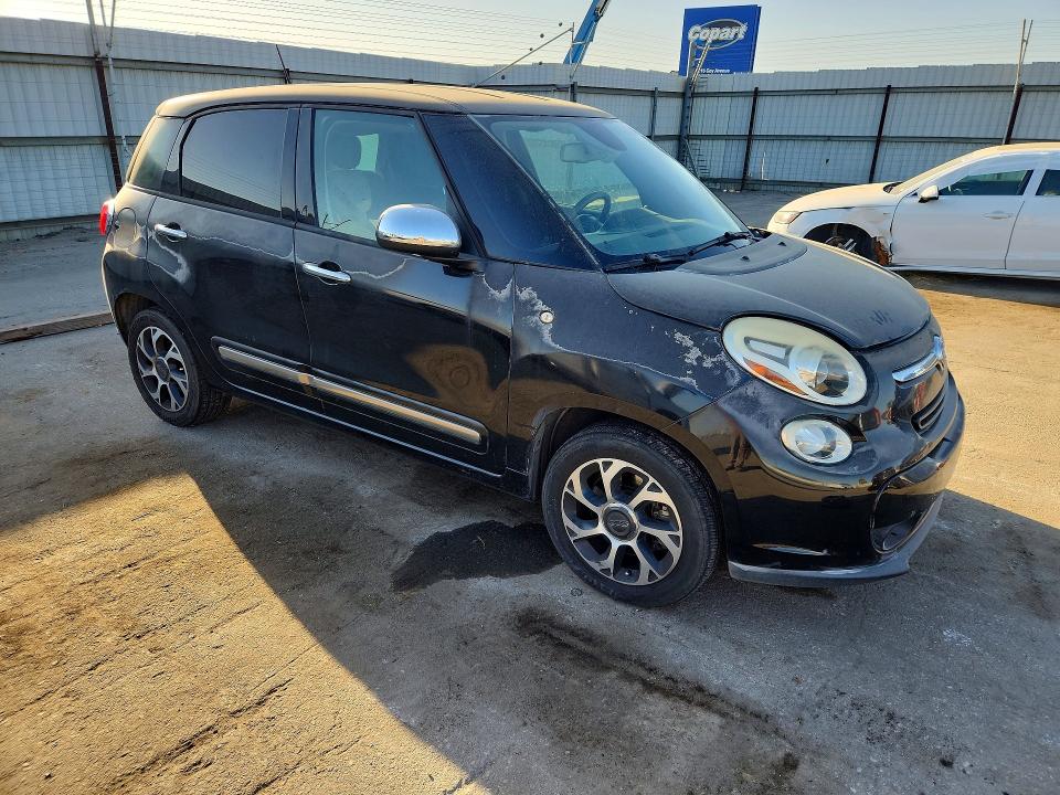 2014 Fiat 500l მანქანა იყიდება აუქციონზე, vin: ZFBCFACH5EZ004134, აუქციონის ნომერი: 69356126