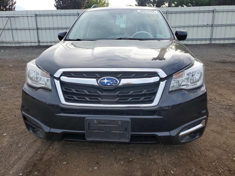 68529446 :رقم المزاد ، JF2SJAEC5HH417028 vin ، 2017 Subaru Forester مزاد بيع