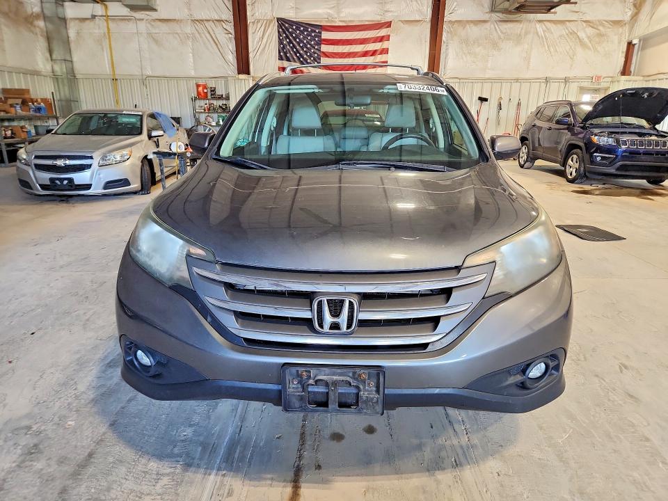 70332406 :رقم المزاد ، 5J6RM4H78DL017504 vin ، 2013 Honda Cr-v مزاد بيع