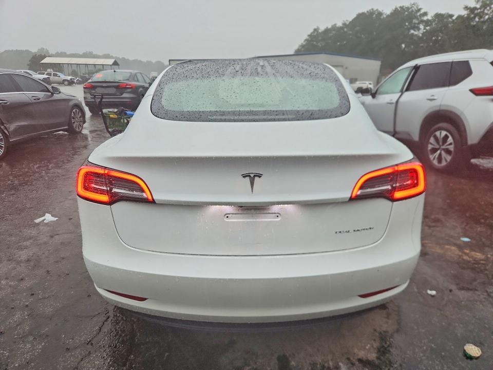 68092806 :رقم المزاد ، 5YJ3E1EB2NF167029 vin ، 2022 Tesla Model 3 مزاد بيع