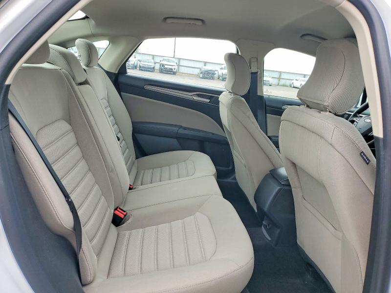 67852996 :رقم المزاد ، 3FA6P0G77JR253865 vin ، 2018 Ford Fusion مزاد بيع