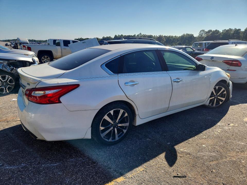 70112686 :رقم المزاد ، 1N4AL3AP2GC206475 vin ، 2016 Nissan Altima مزاد بيع