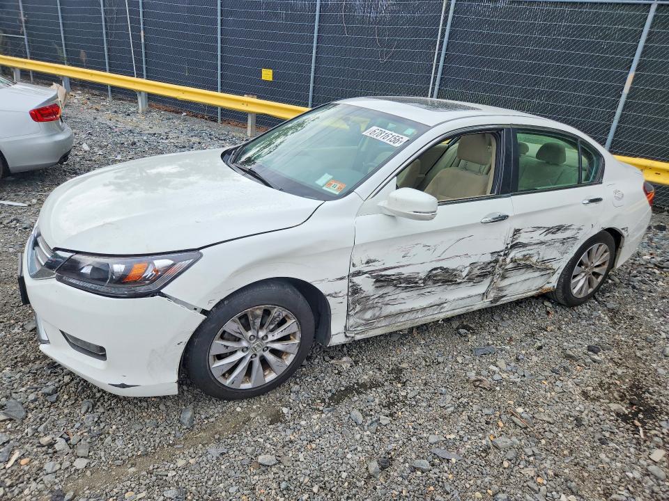 Продаж на аукціоні авто 2014 Honda Accord, vin: 1HGCR2F79EA010578, номер лоту: 67816156