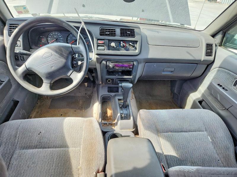 70677046 :رقم المزاد ، 1N6ED27T9YC361661 vin ، 2000 Nissan Frontier مزاد بيع