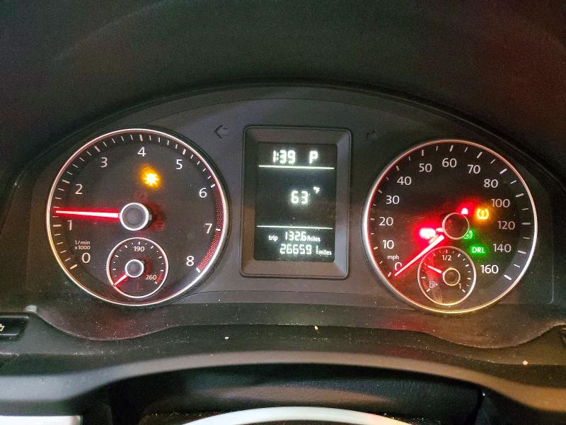 69352496 :رقم المزاد ، 3VWAX7AJ8AM112296 vin ، 2010 Volkswagen Jetta مزاد بيع