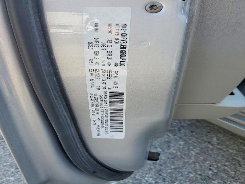 Auction sale of the 2010 Chrysler Town & Country, vin: 2A4RR5D10AR413213        , lot number: 65965546