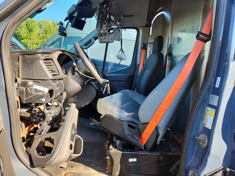 67937586 :رقم المزاد ، 1FTBR3X89LKB28371 vin ، 2020 Ford Transit 250 مزاد بيع