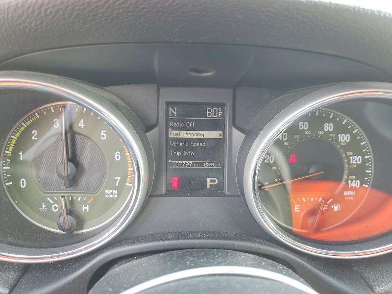 2011 Jeep Grand Cherokee მანქანა იყიდება აუქციონზე, vin: 1J4RR4GT3BC645774, აუქციონის ნომერი: 70598306