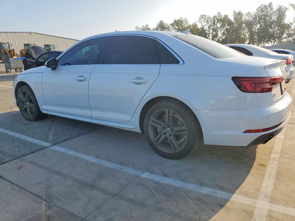 2018 Audi A4 მანქანა იყიდება აუქციონზე, vin: WAULMAF45JA080101, აუქციონის ნომერი: 69383426