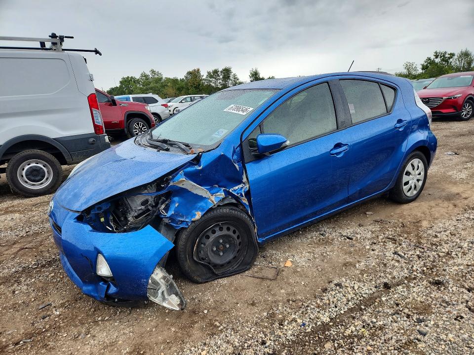 67896546 :رقم المزاد ، JTDKDTB38E1075990 vin ، 2014 Toyota Prius C مزاد بيع