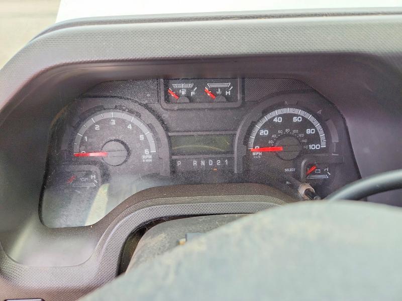 67055716 :رقم المزاد ، 1FBSS3BL4DDA00095 vin ، 2013 Ford Econoline مزاد بيع