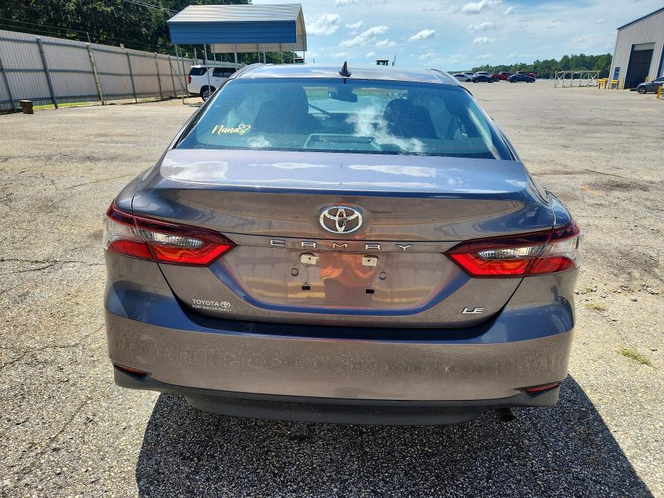 2021 Toyota Camry მანქანა იყიდება აუქციონზე, vin: 4T1R11AK3MU593941, აუქციონის ნომერი: 68288386