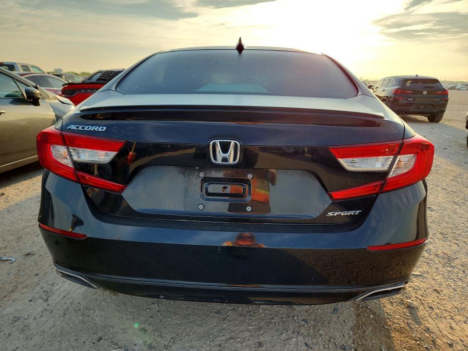 Продажа на аукционе авто 2019 Honda Accord, vin: 1HGCV1F39KA113577, номер лота: 70628016